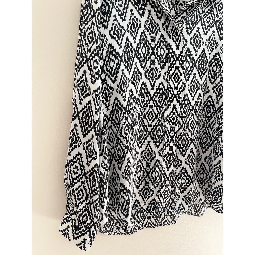 Zara Patterned Button Up - Picture 2 of 3